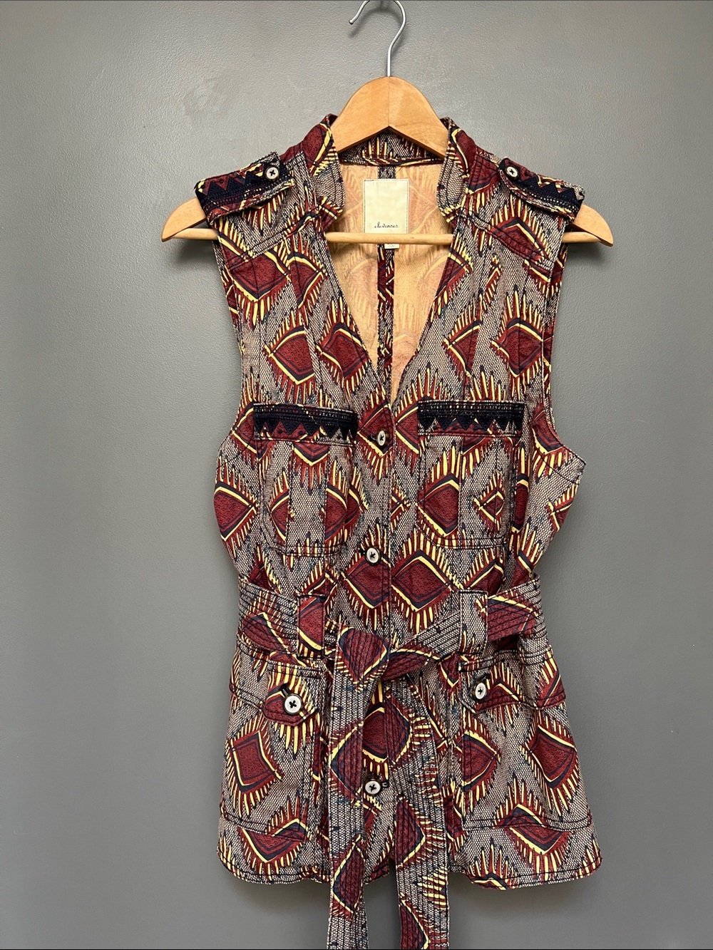 Anthropologie Sleeveless Patterned safari vest- Burgundy & Gold